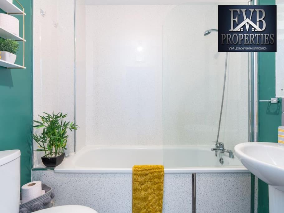 Charming Cosy Getaway Ideal For Leisure & Business Southampton Extérieur photo